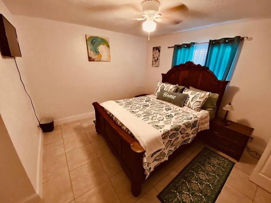 フォート・ローダーデール Cheerful 1-Bed On Oakland Park Flヴィラ エクステリア 写真