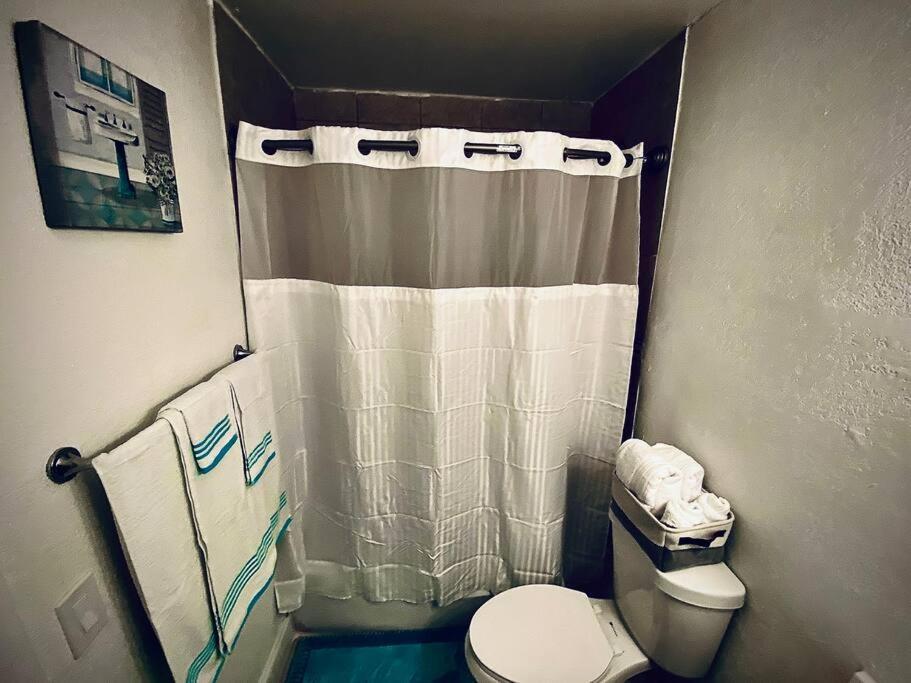フォート・ローダーデール Cheerful 1-Bed On Oakland Park Flヴィラ エクステリア 写真