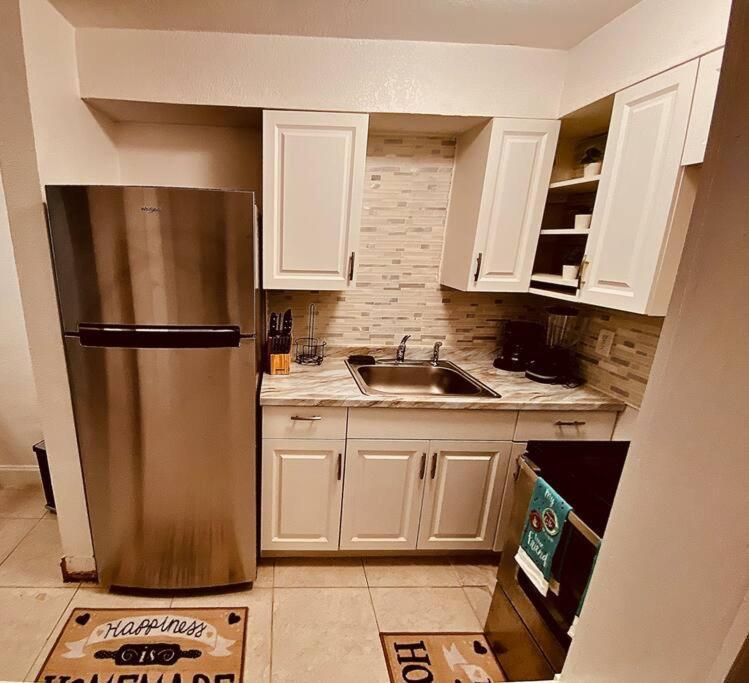 フォート・ローダーデール Cheerful 1-Bed On Oakland Park Flヴィラ エクステリア 写真