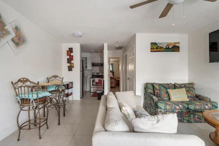 フォート・ローダーデール Cheerful 1-Bed On Oakland Park Flヴィラ エクステリア 写真